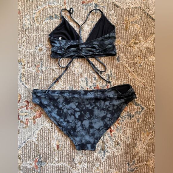 Athleta Dark Tie-Dye Bikini- M top L bottom - Picture 5 of 5